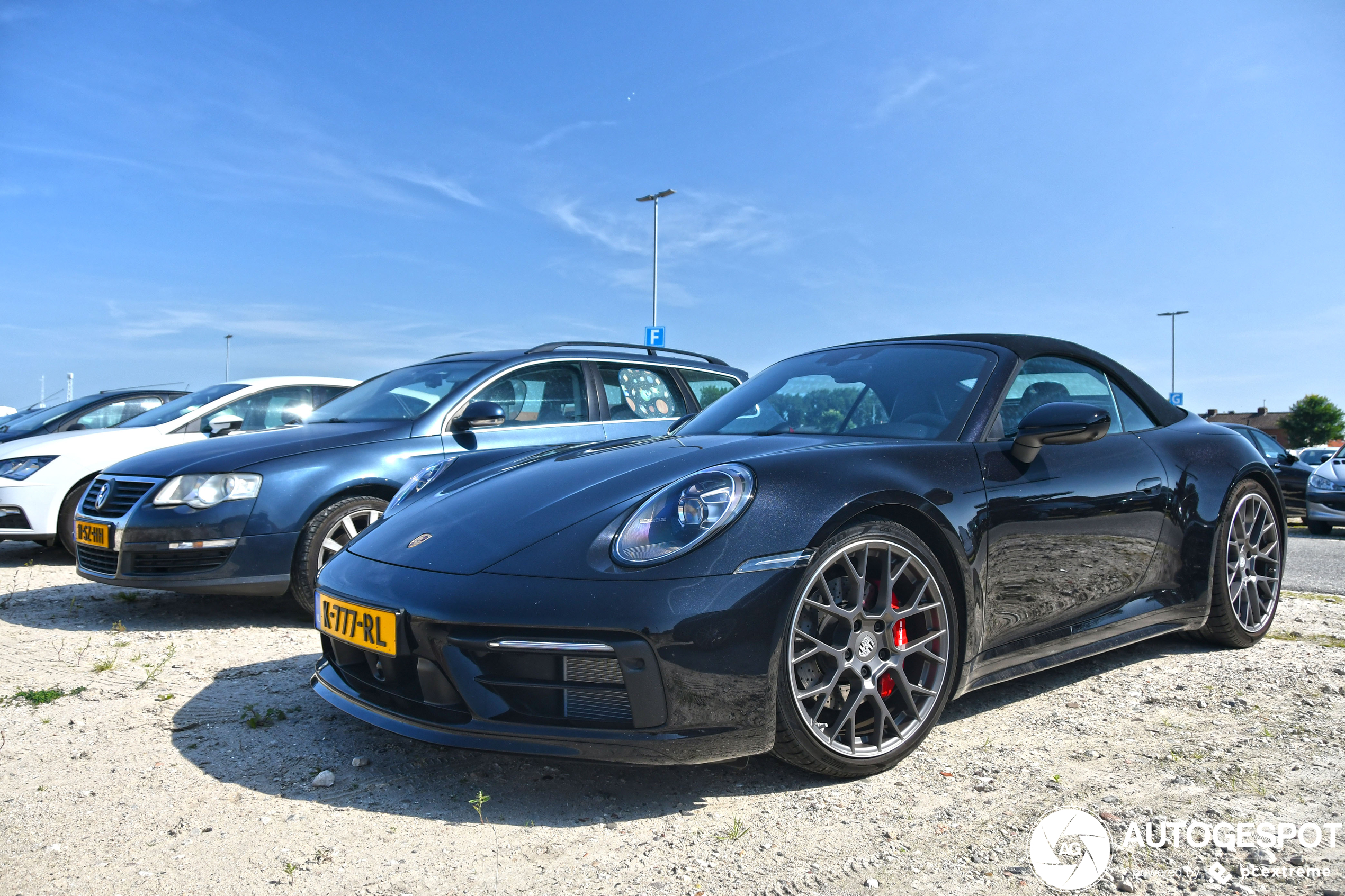 Porsche 992 Carrera 4S Cabriolet