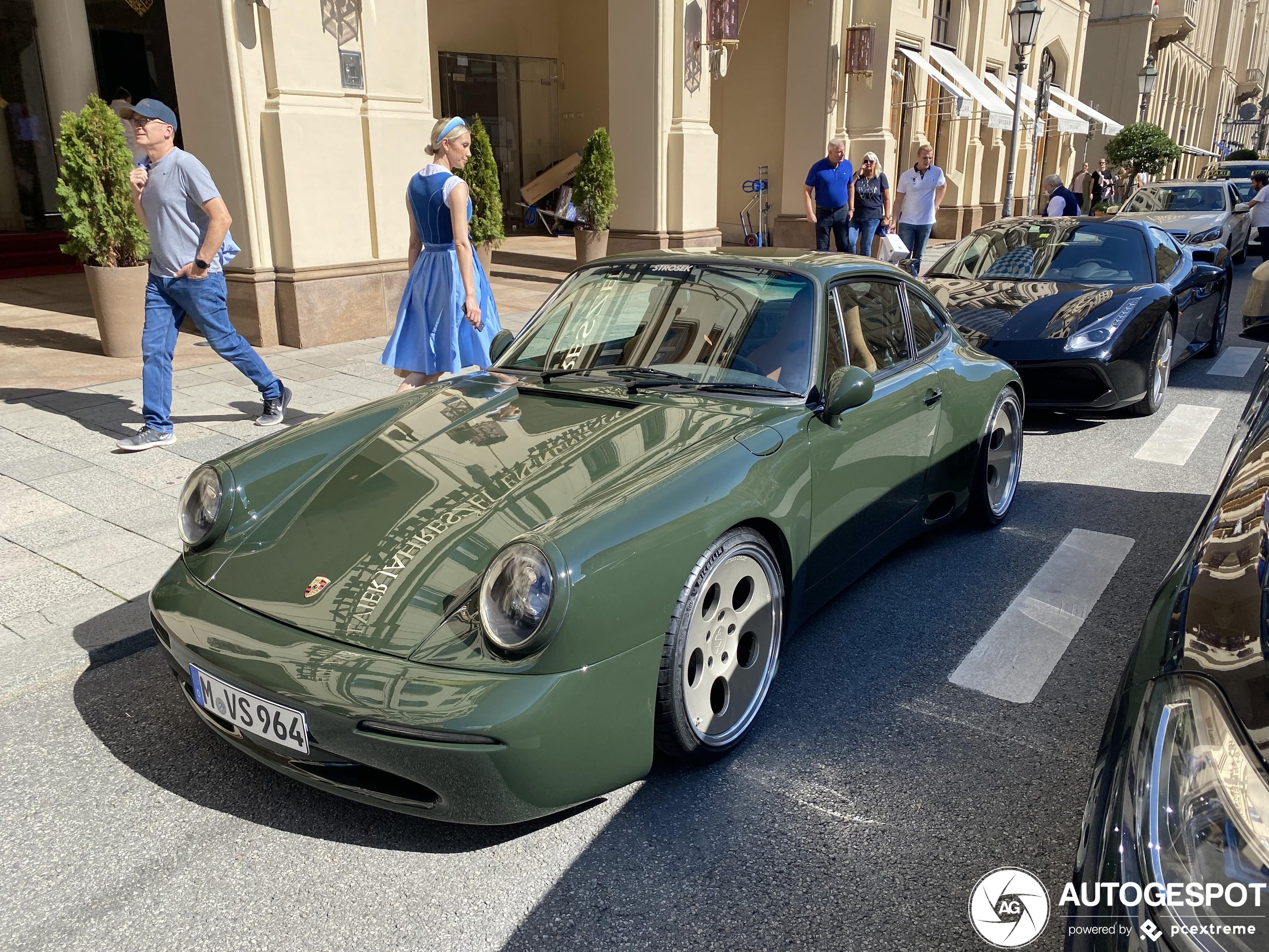 Porsche Strosek 911 Mega 30 Jahre Jubiläumsmodell