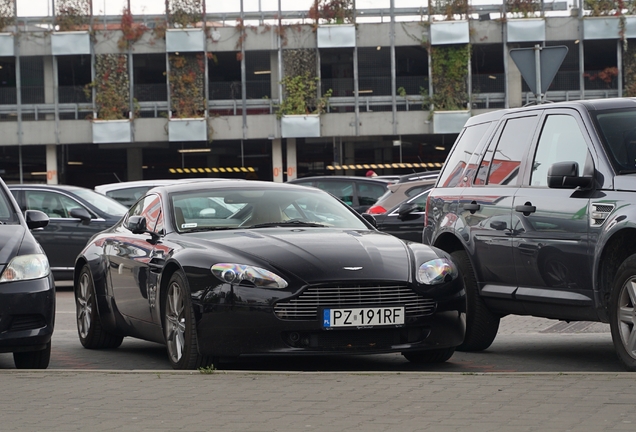 Aston Martin V8 Vantage