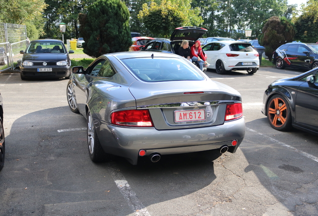 Aston Martin Vanquish S