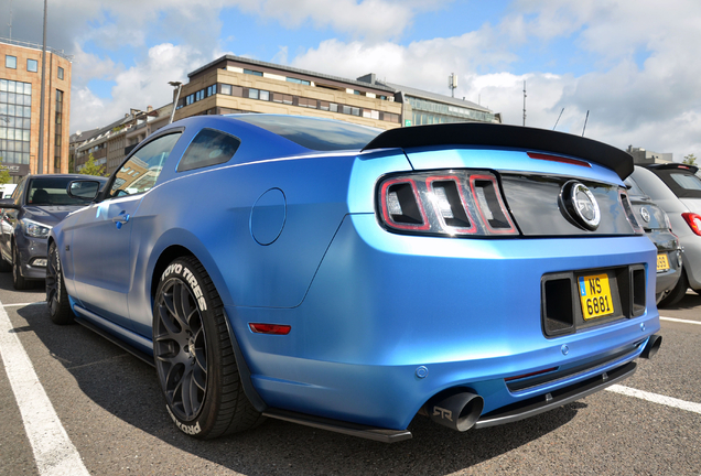 Ford Mustang RTR 2013