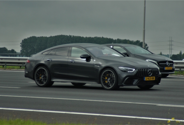 Mercedes-AMG GT 63 S X290