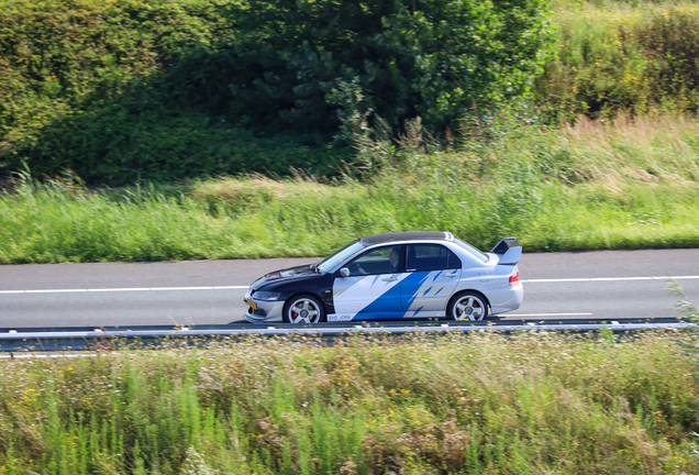 Mitsubishi Lancer Evolution VIII