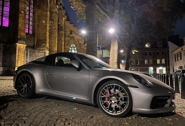 Porsche 992 Targa 4S