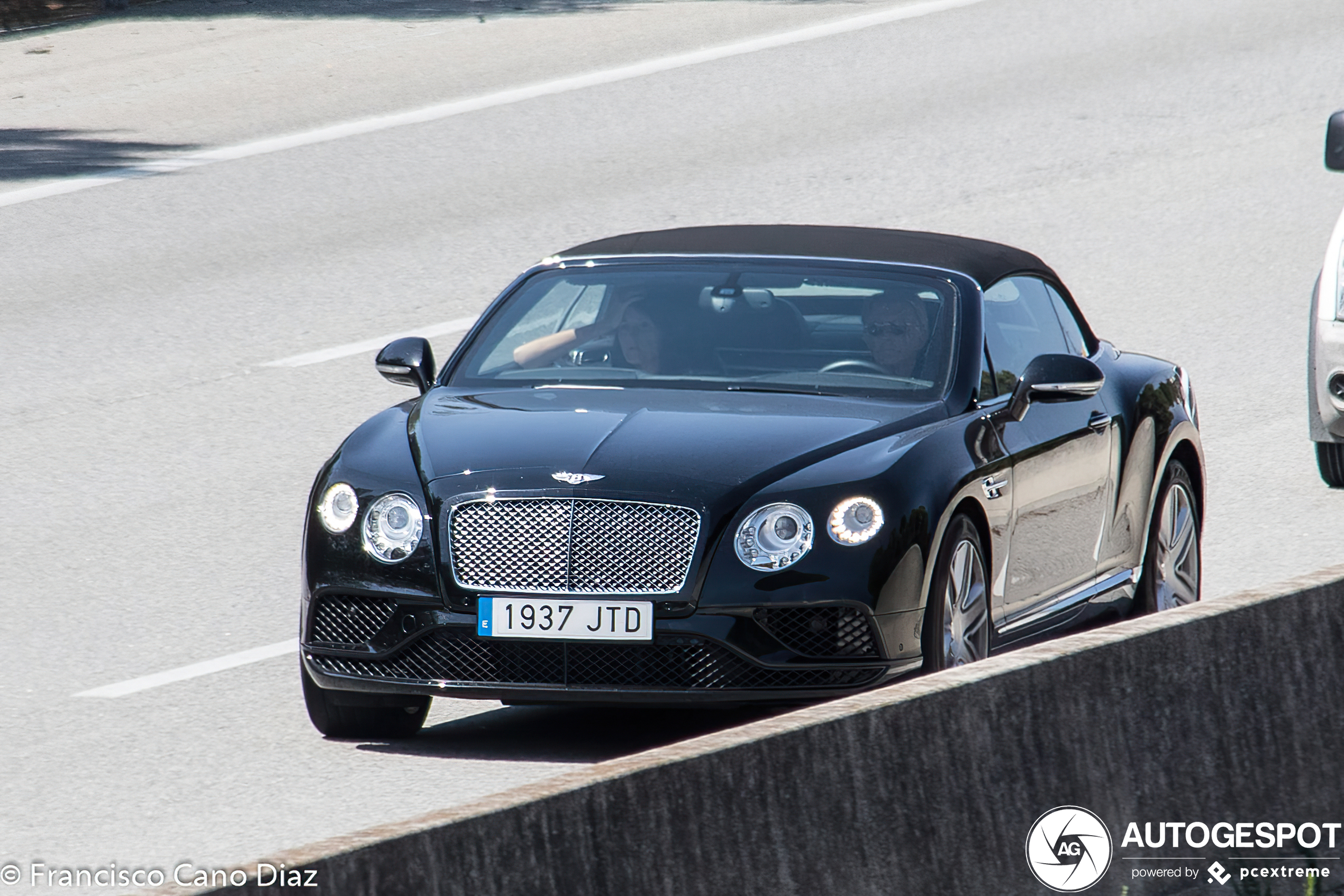 Bentley Continental GTC V8 2016