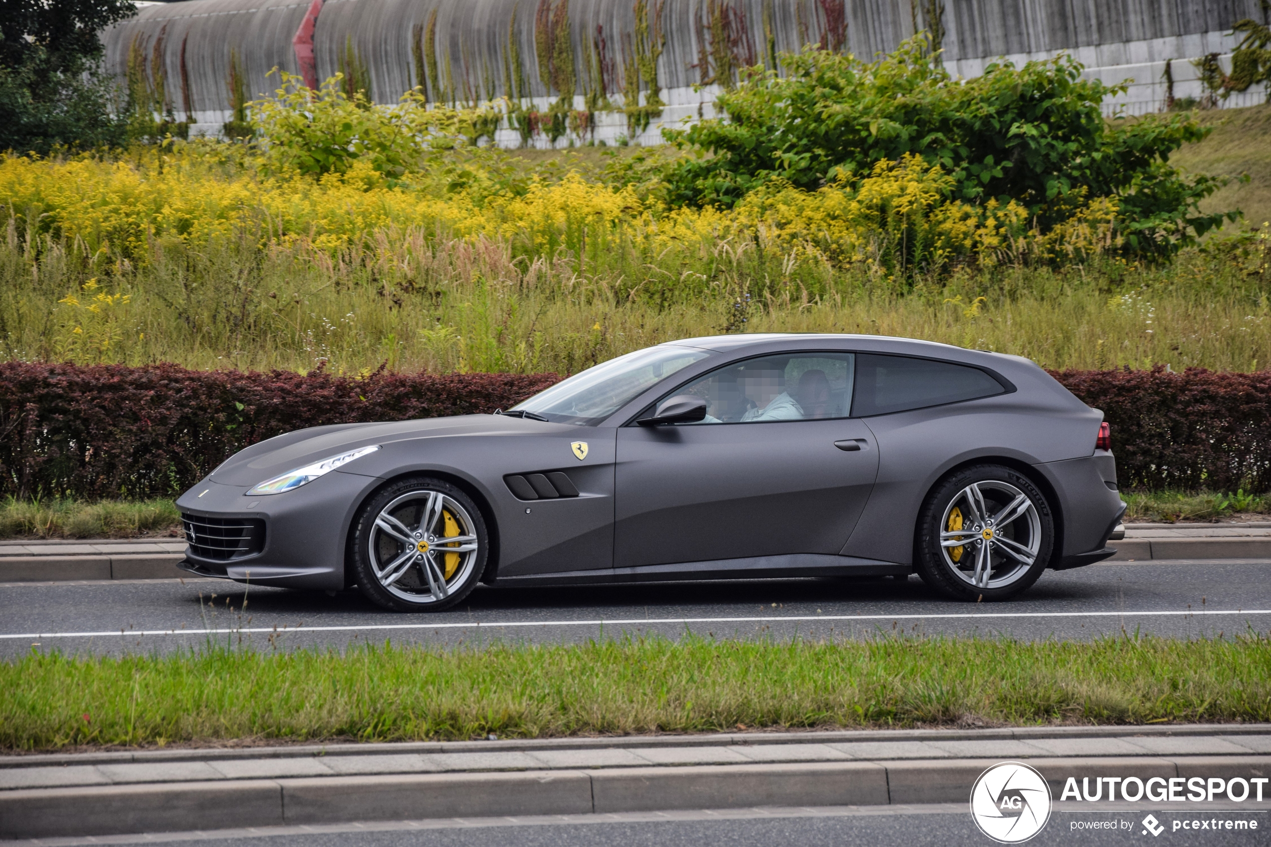 Ferrari GTC4Lusso