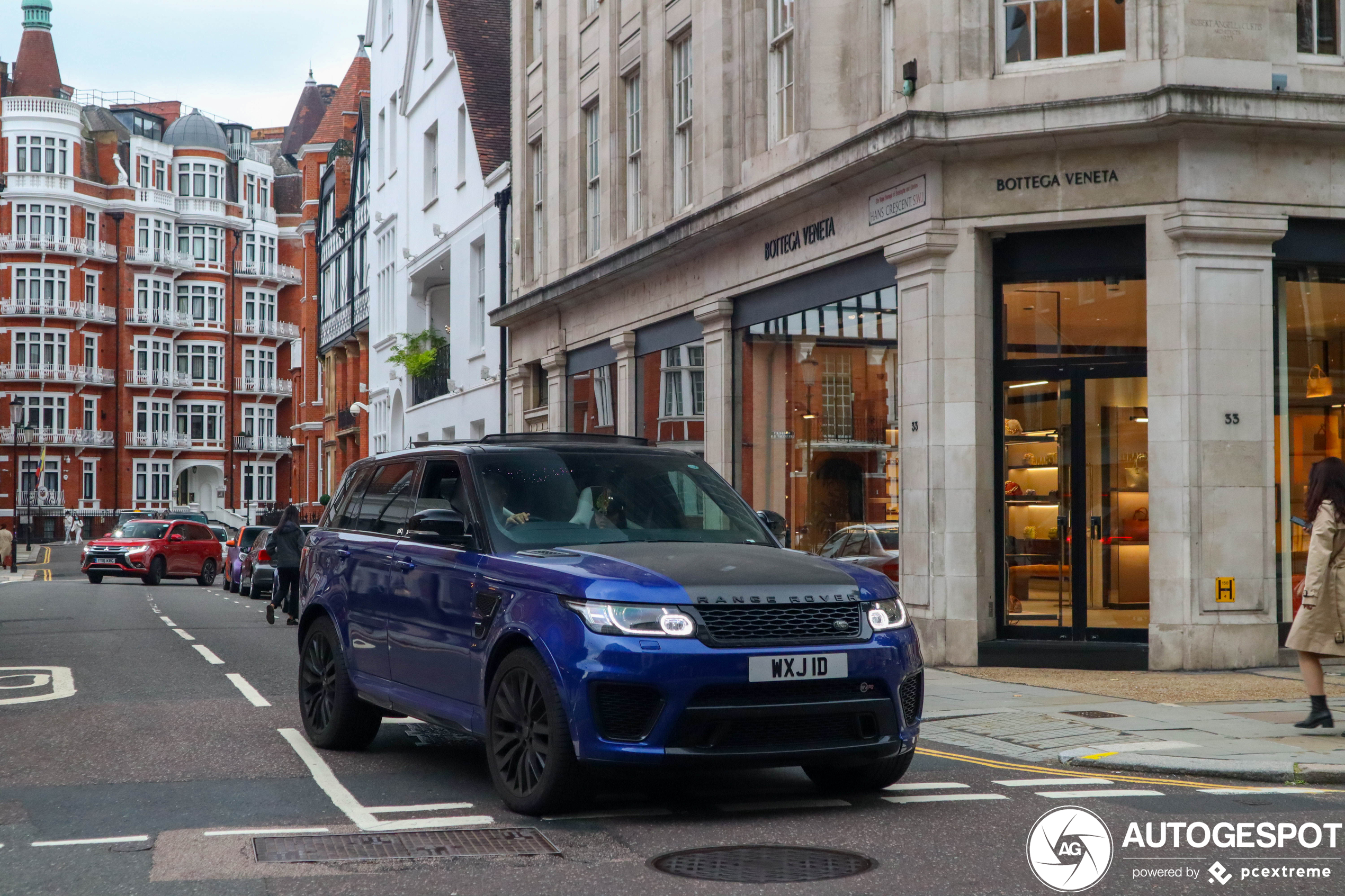 Land Rover Range Rover Sport SVR