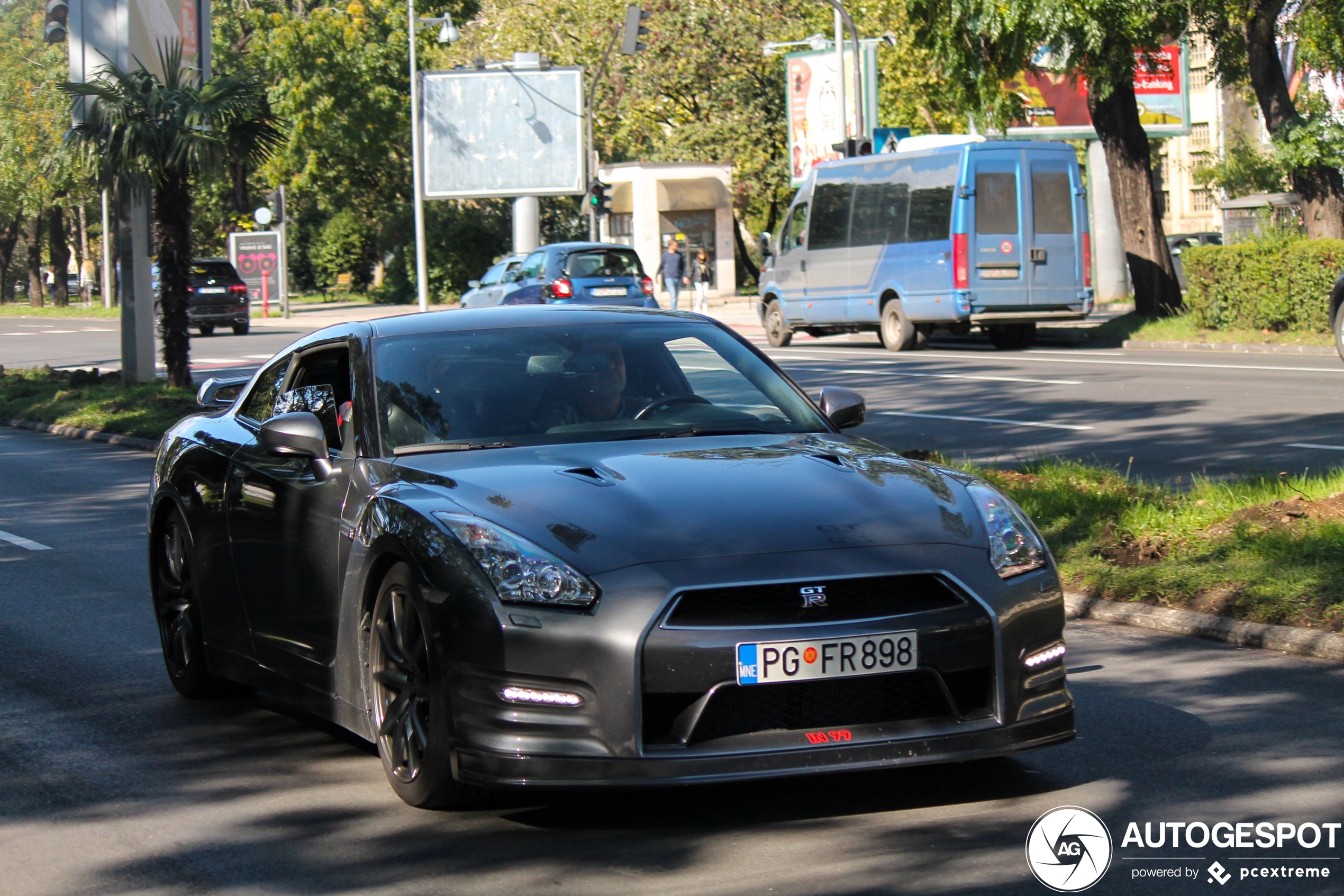 Nissan GT-R 2013