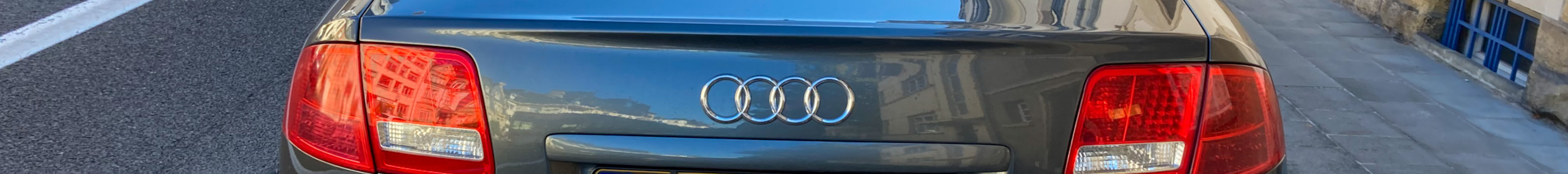 Audi S8 D3