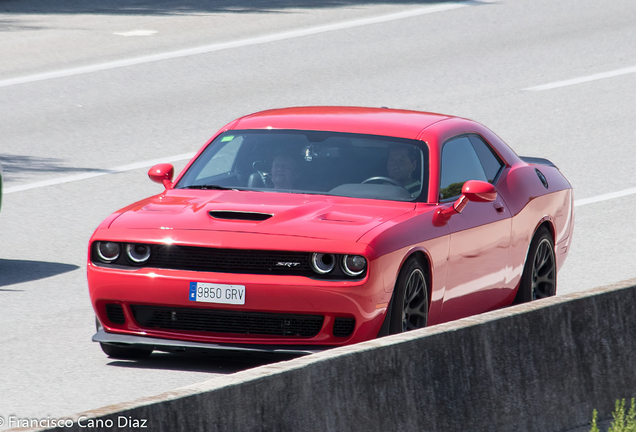 Dodge Challenger SRT-8