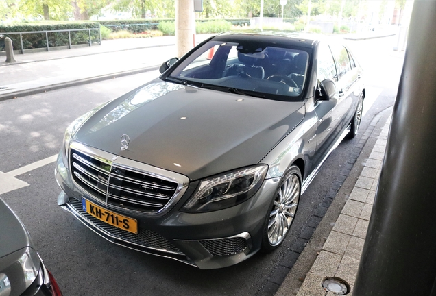 Mercedes-AMG S 65 V222