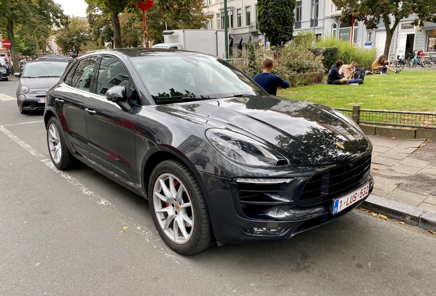 Porsche 95B Macan GTS