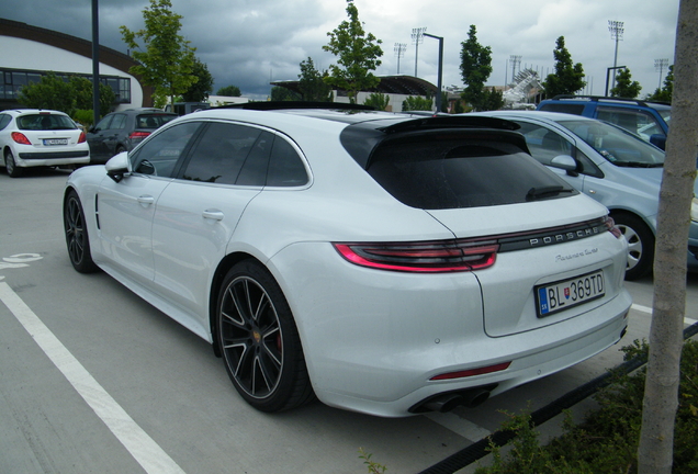 Porsche 971 Panamera Turbo Sport Turismo