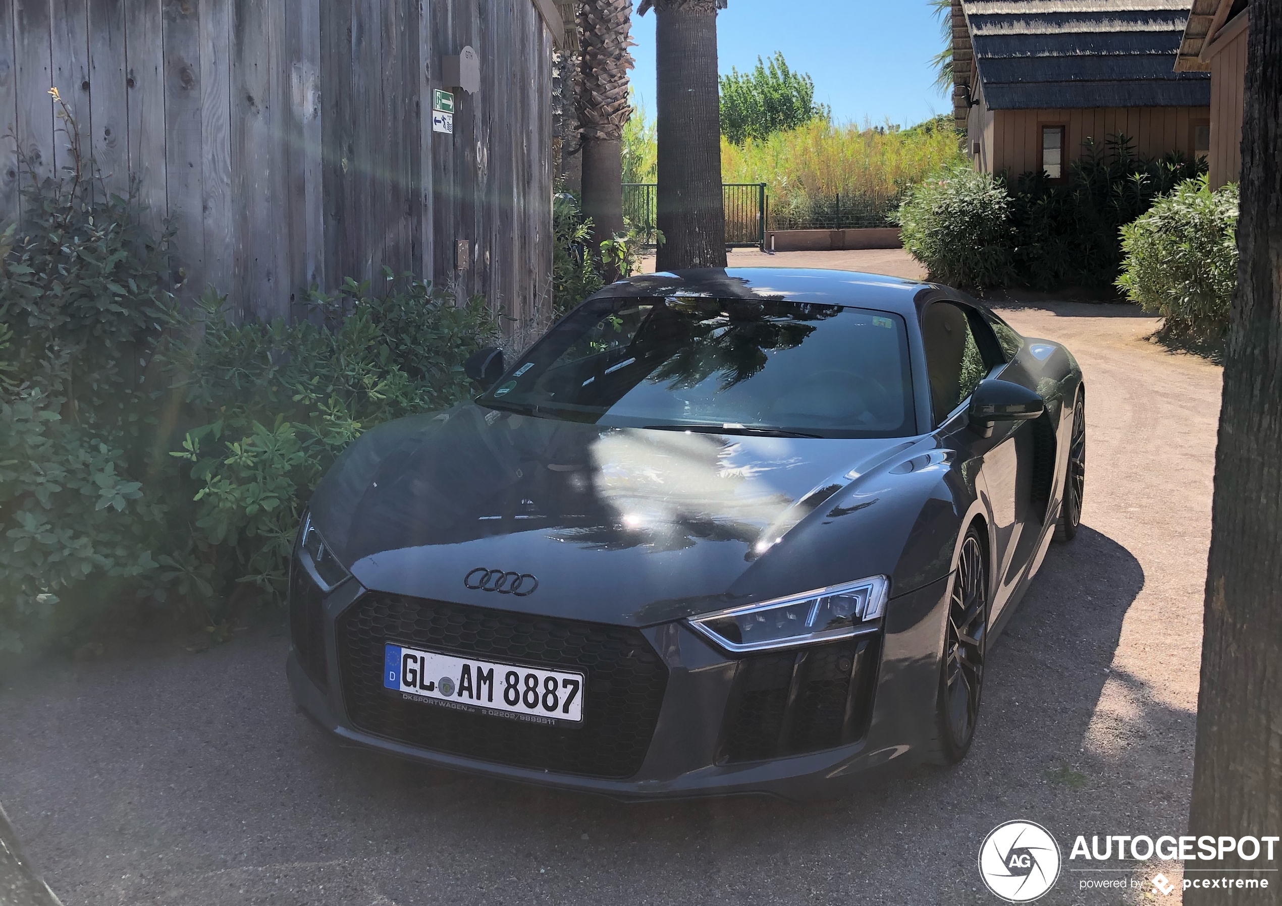 Audi R8 V10 Plus 2015