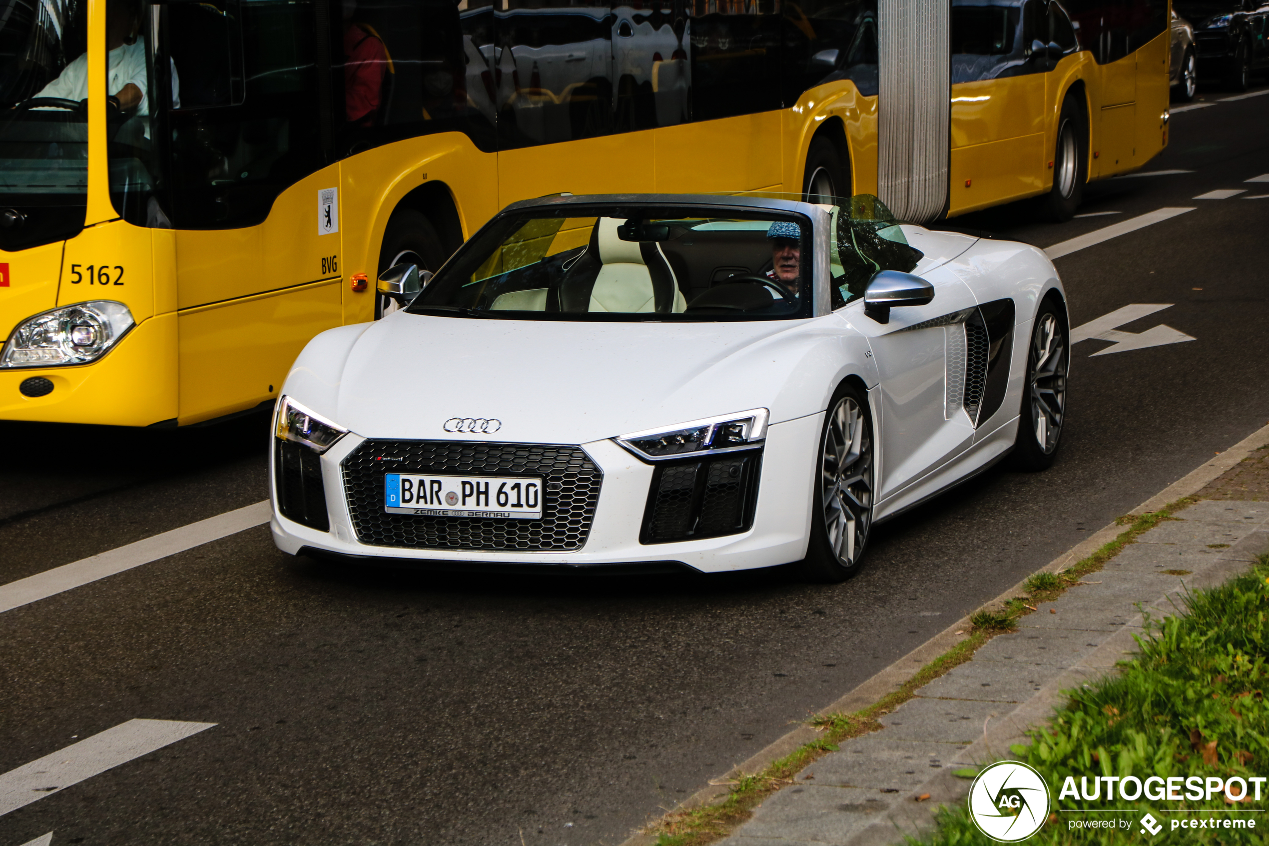 Audi R8 V10 Plus Spyder 2017