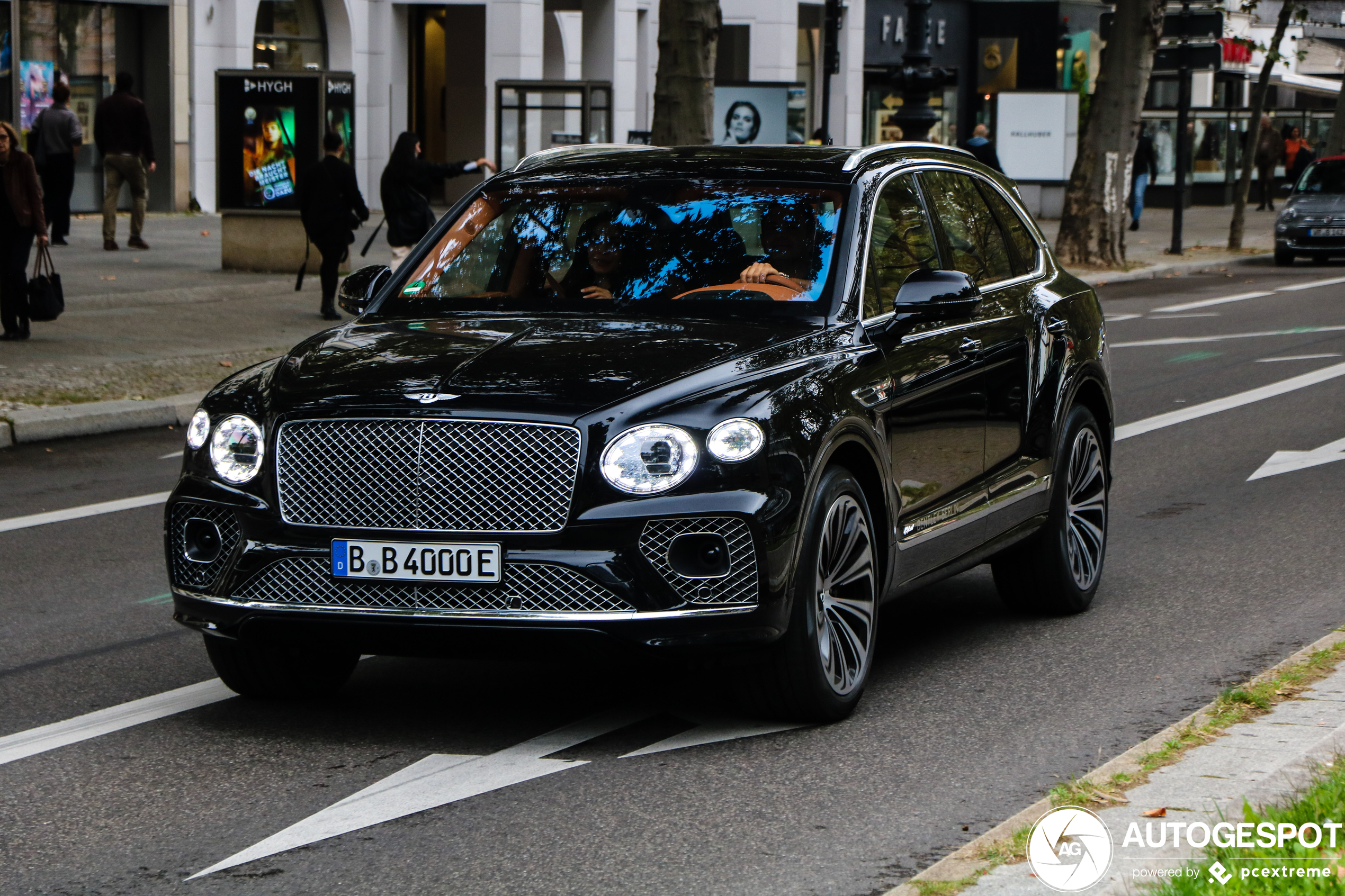 Bentley Bentayga Hybrid 2021 First Edition