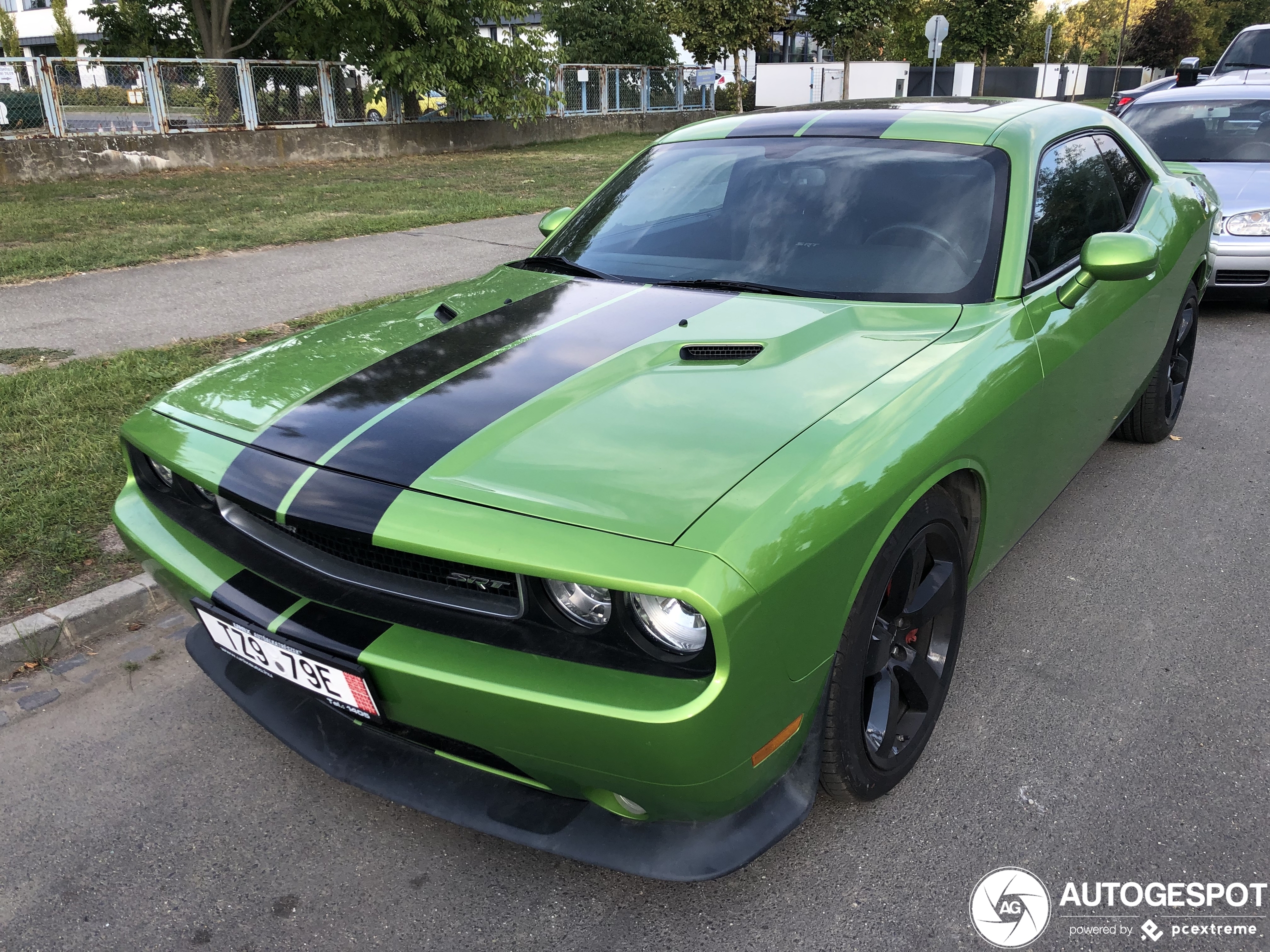 Dodge Challenger SRT-8