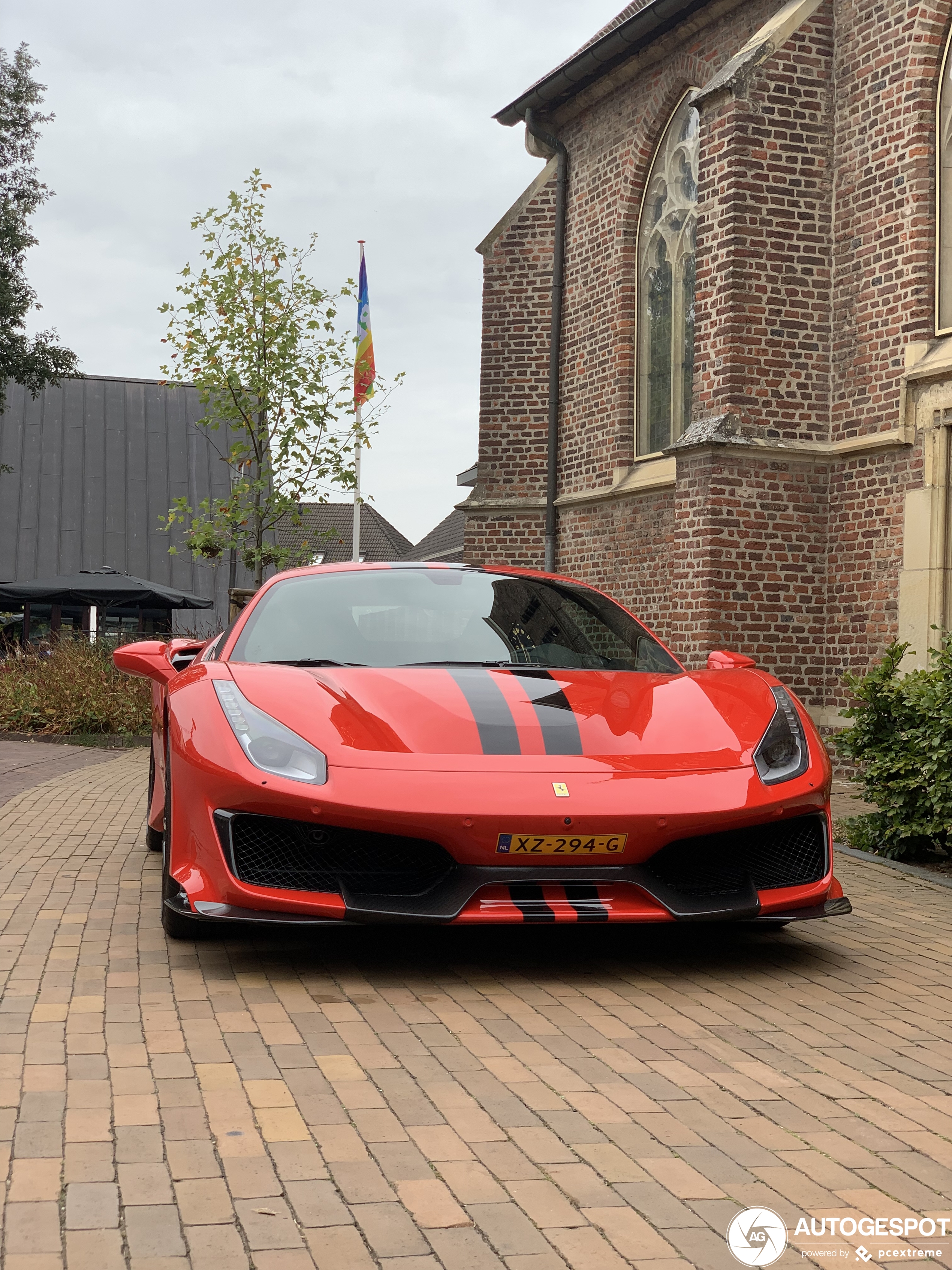 Ferrari 488 Pista