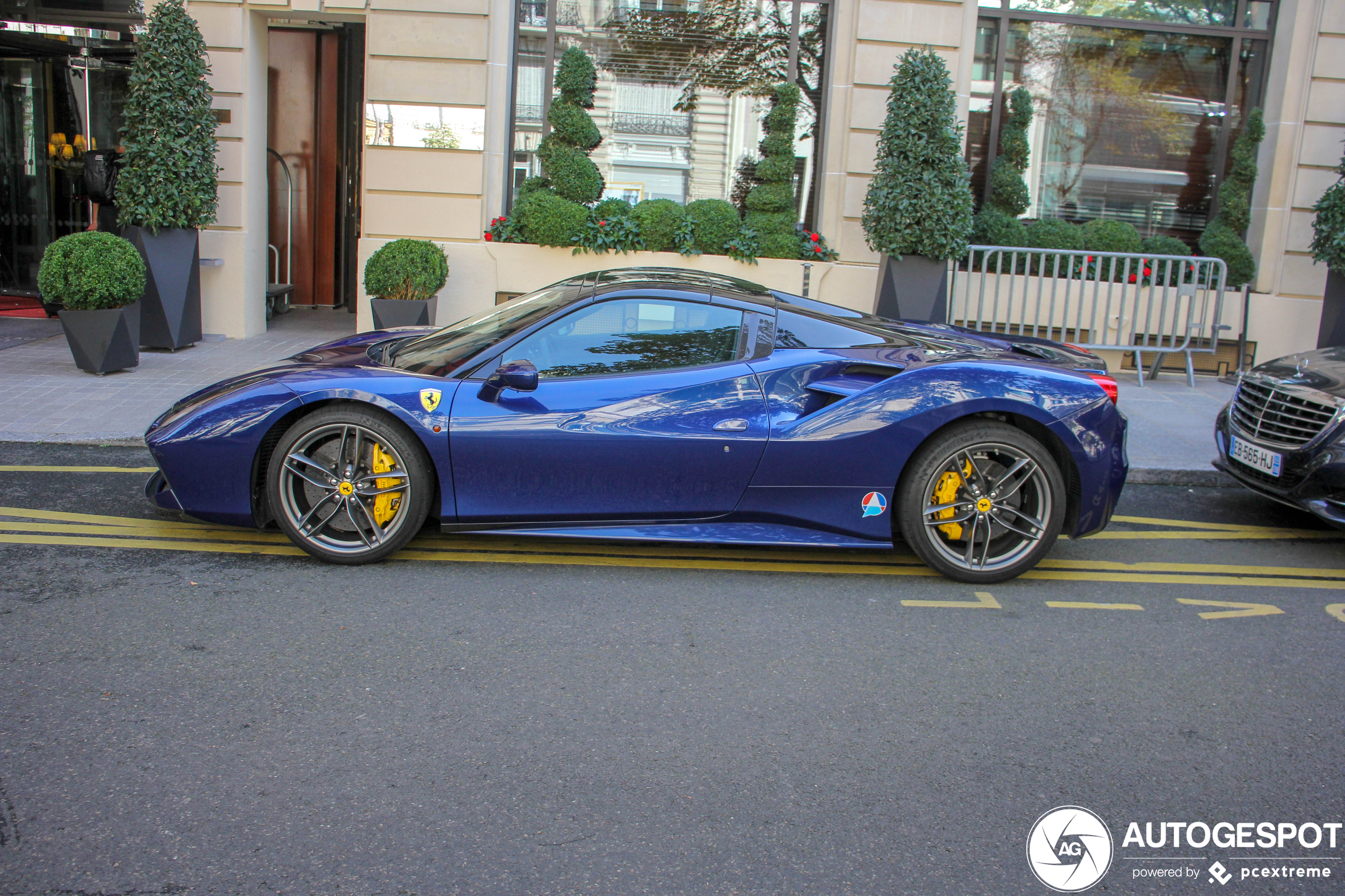 Ferrari 488 Spider