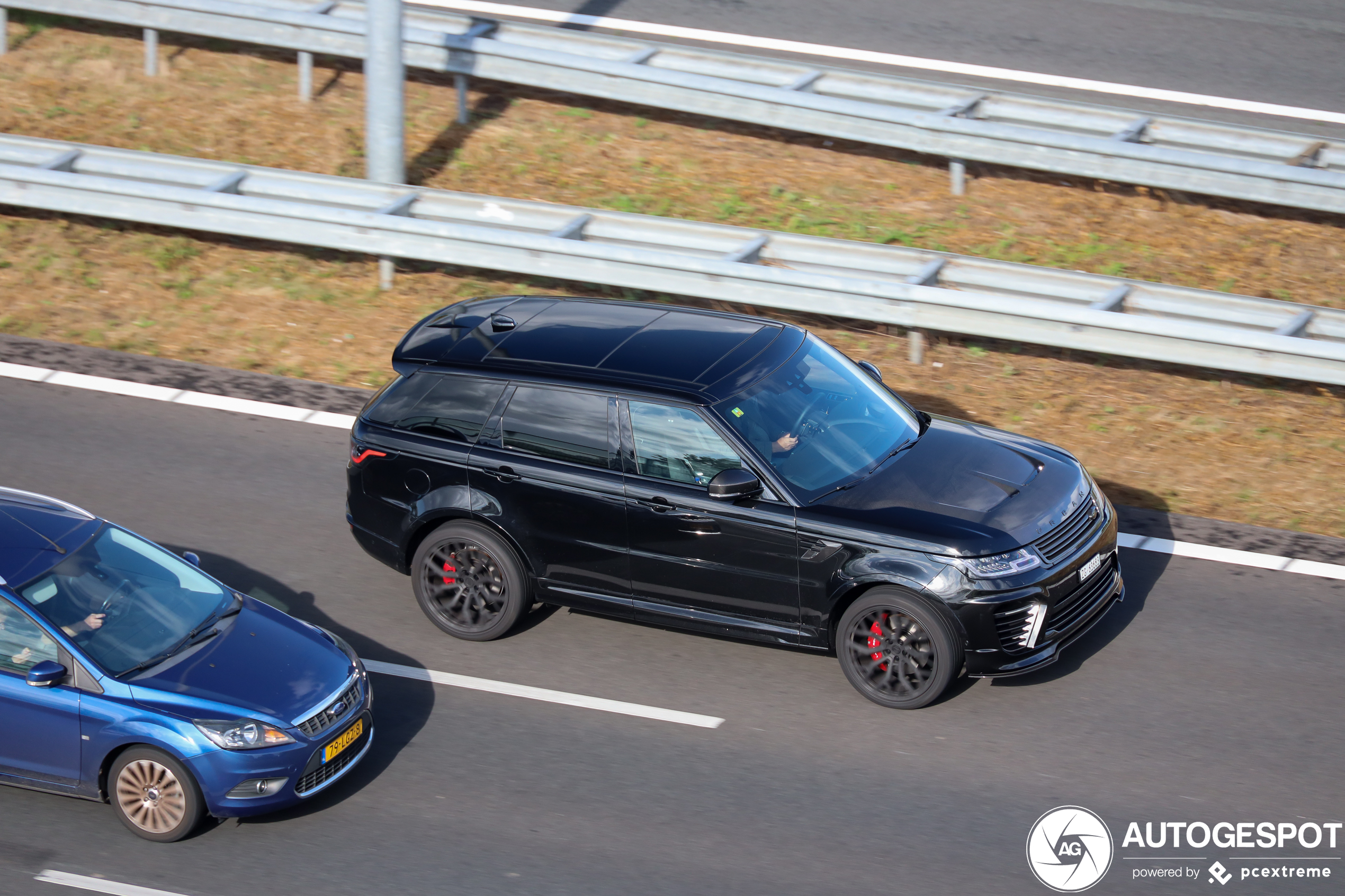 Land Rover Urban Range Rover Sport SVR 2018