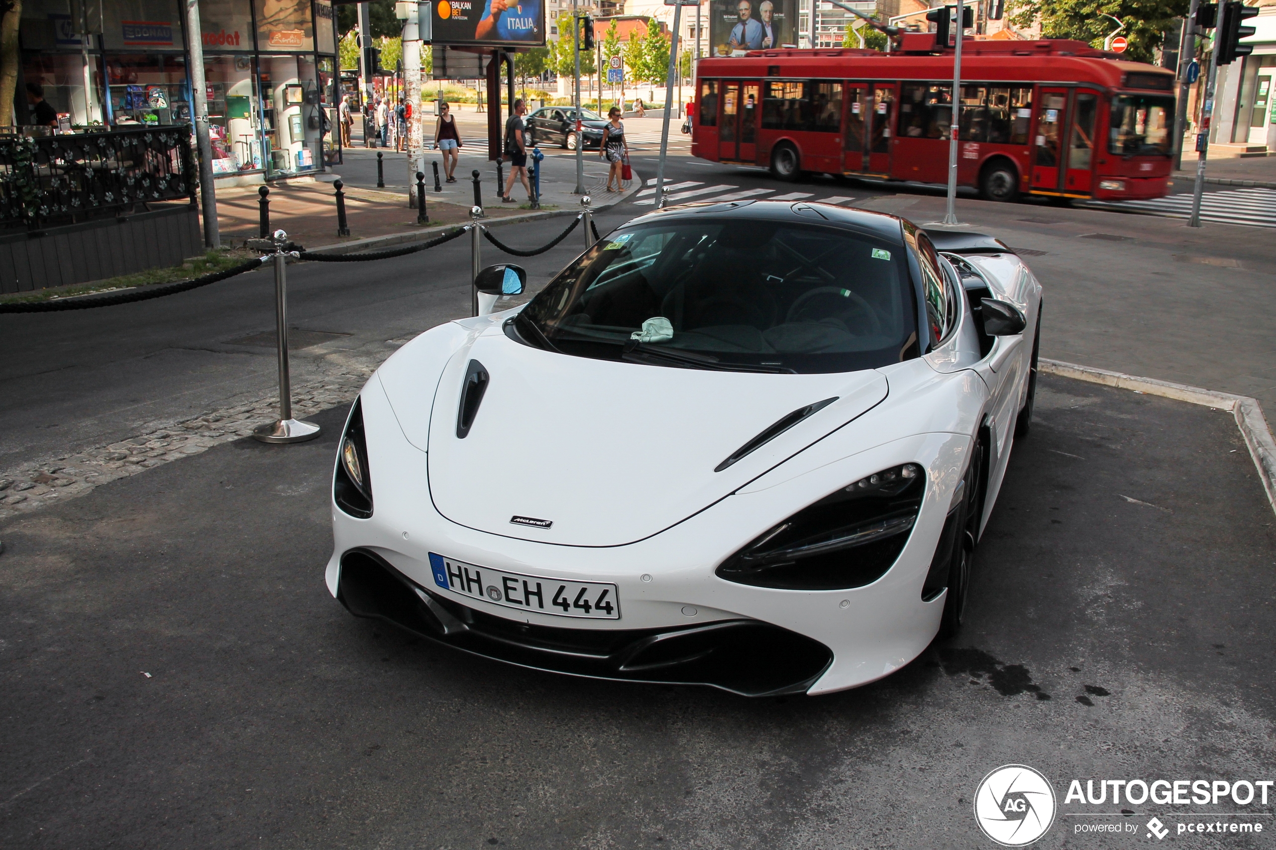 McLaren 720S