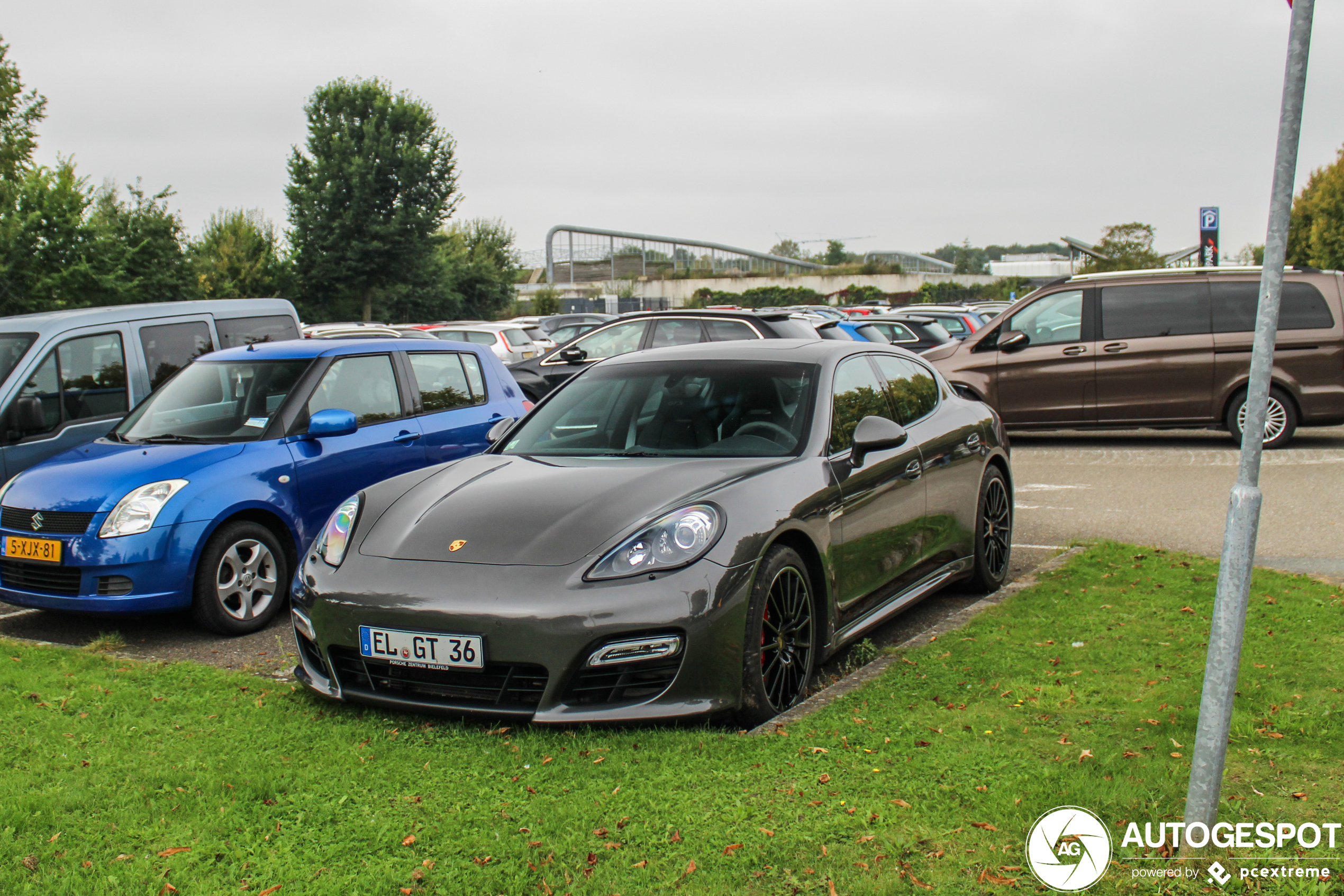 Porsche 970 Panamera GTS MkI