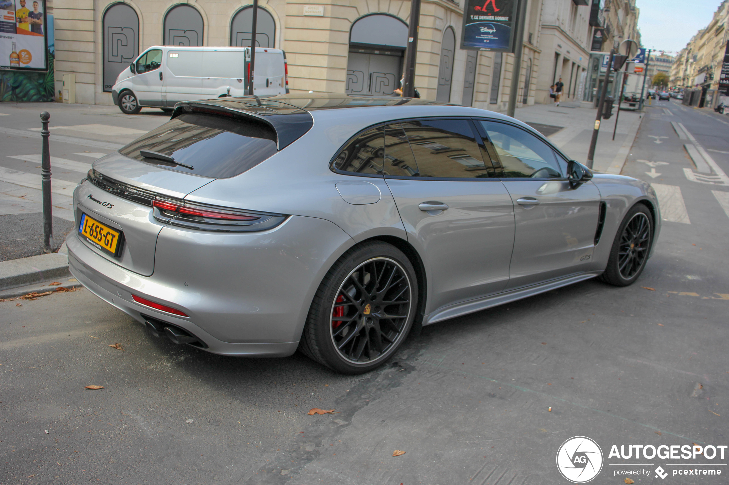 Porsche 971 Panamera GTS Sport Turismo