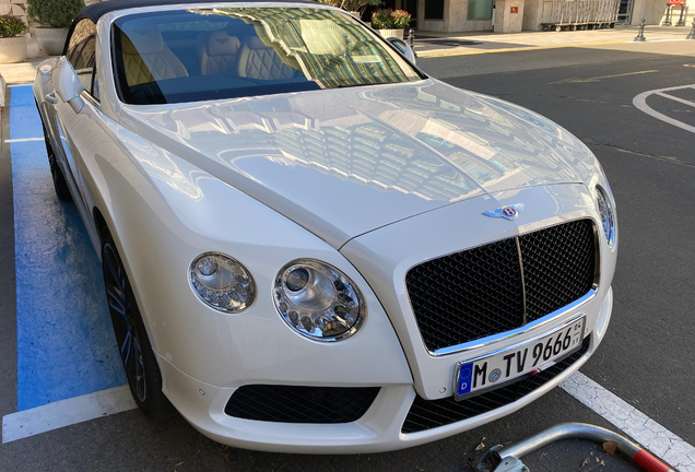 Bentley Continental GTC V8