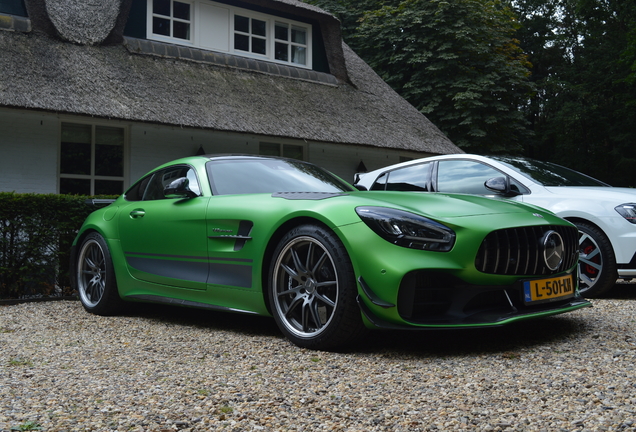 Mercedes-AMG GT R Pro C190