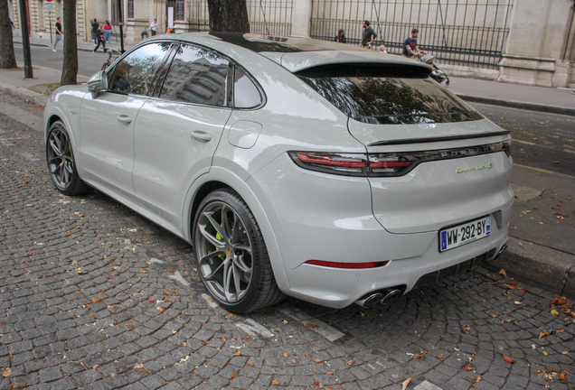 Porsche Cayenne Coupé Turbo S E-Hybrid