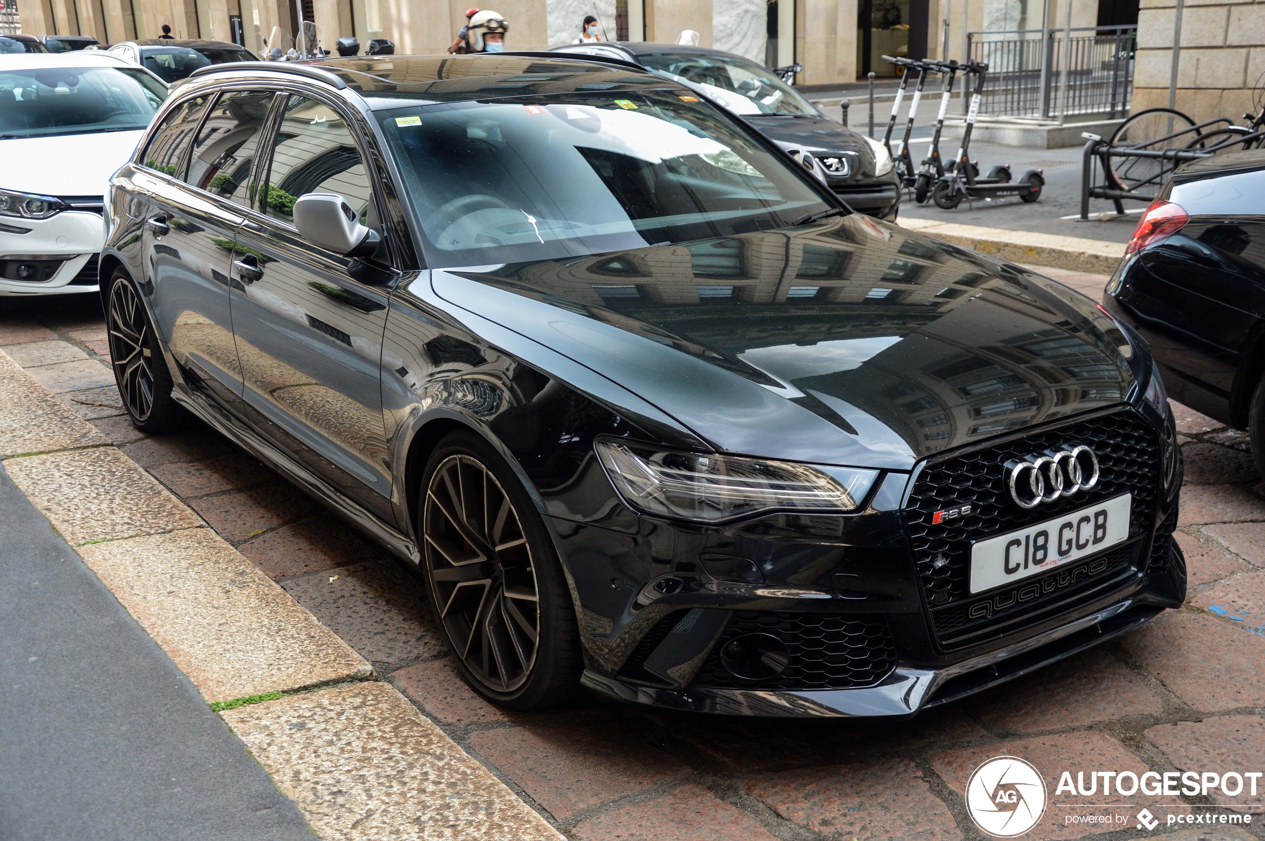 Audi RS6 Avant C7 2015