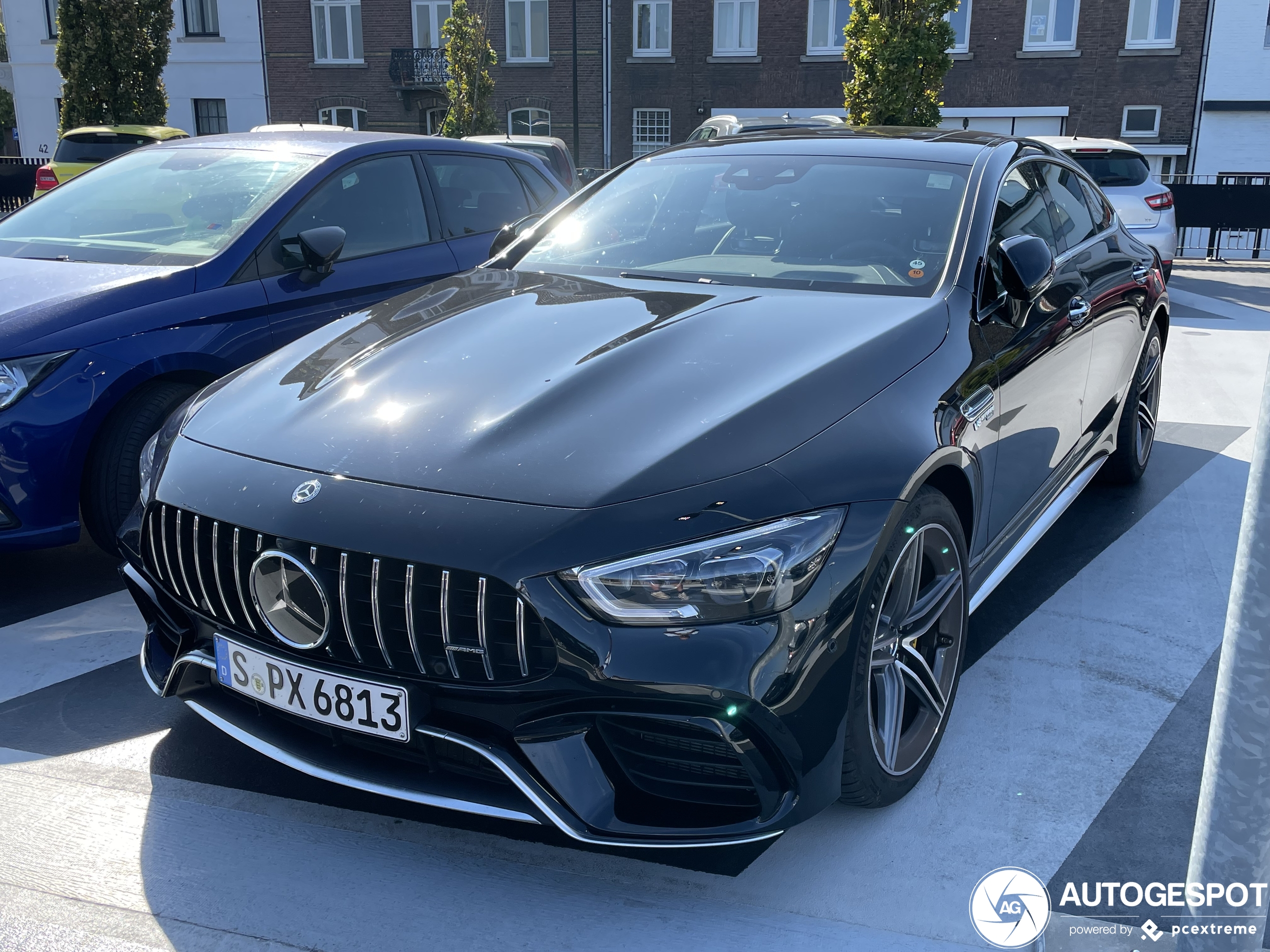 Mercedes-AMG GT 63 X290