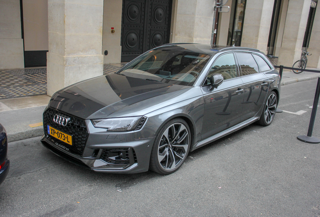 Audi RS4 Avant B9