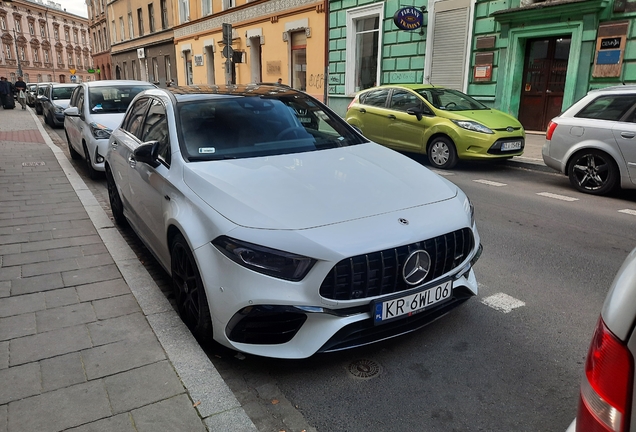 Mercedes-AMG A 45 S W177