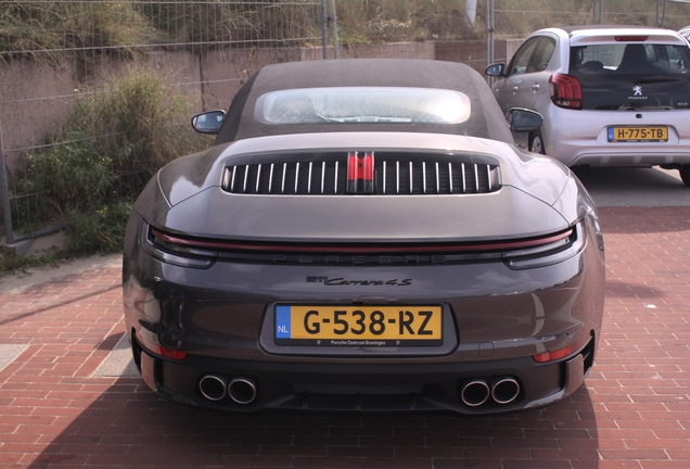 Porsche 992 Carrera 4S Cabriolet