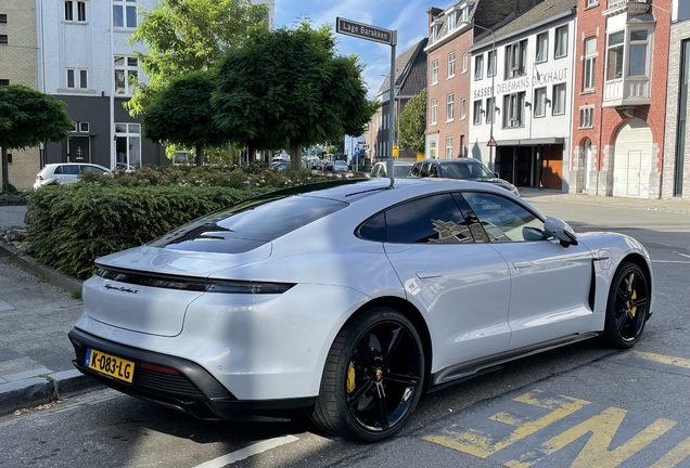 Porsche Taycan Turbo S