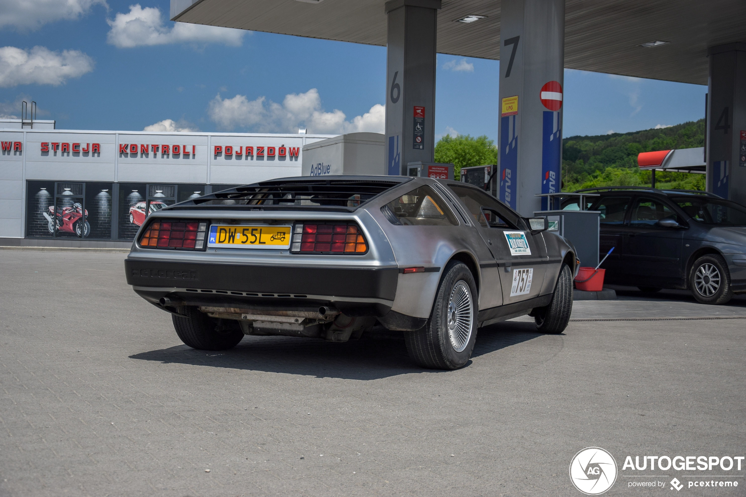 DeLorean DMC-12