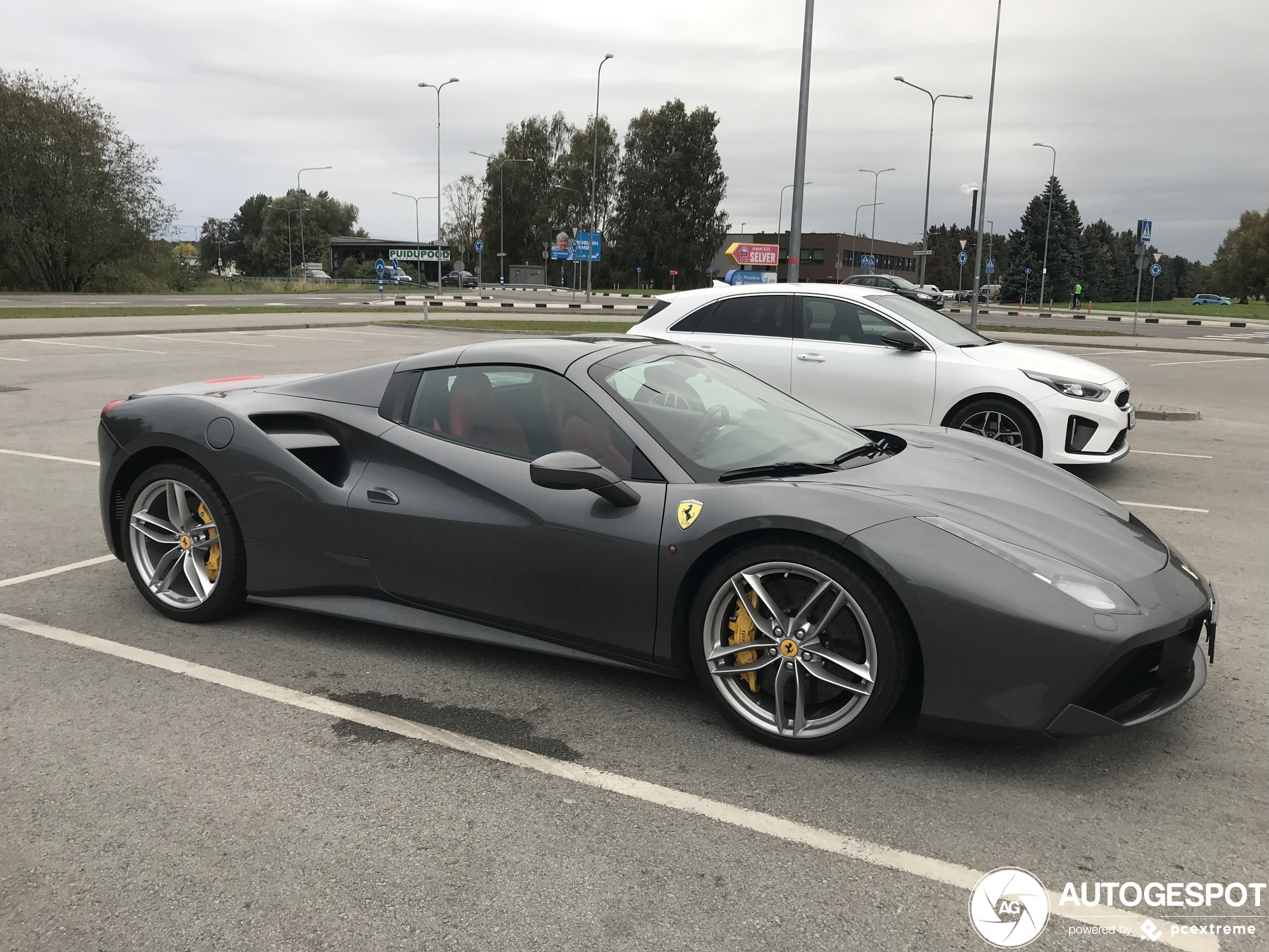 Ferrari 488 Spider