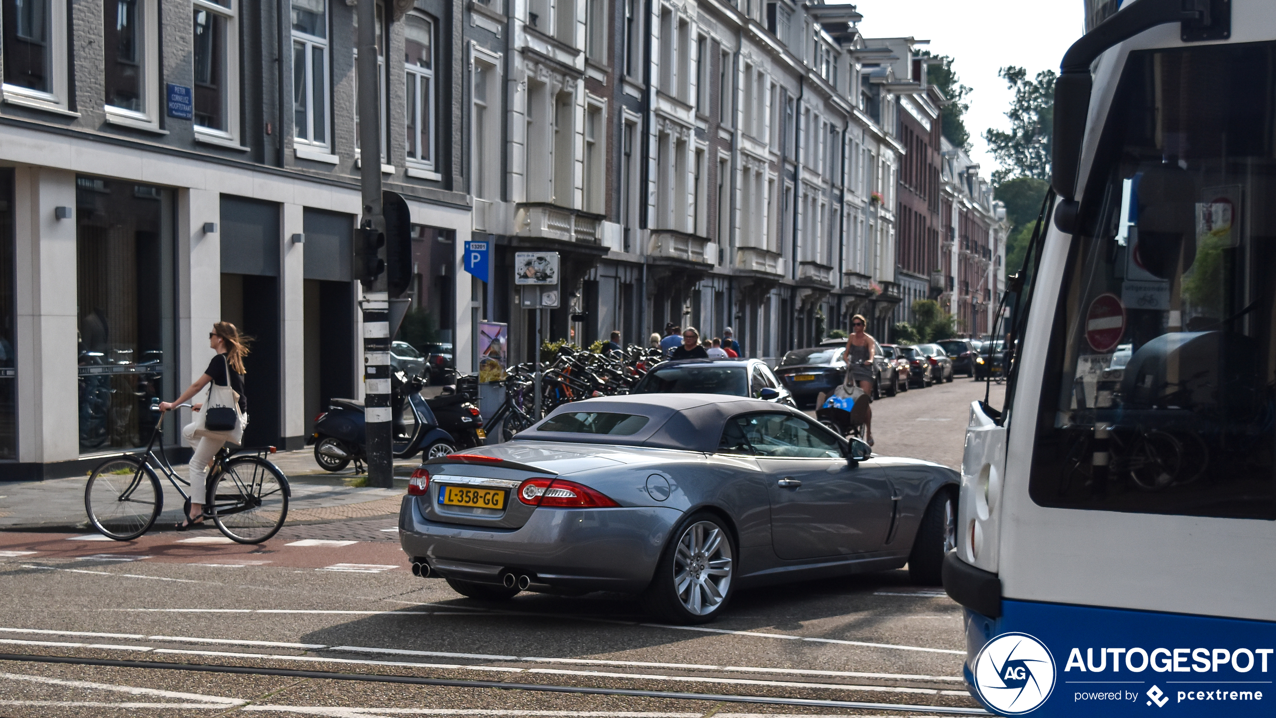 Jaguar XKR Convertible 2009