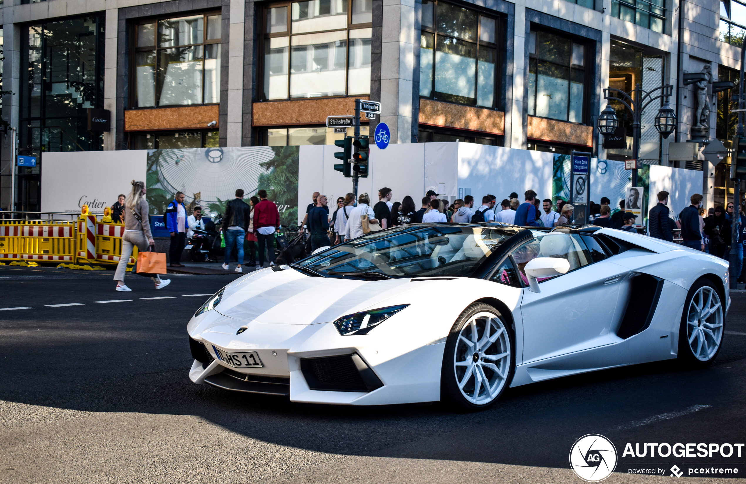 Lamborghini Aventador LP700-4 Roadster