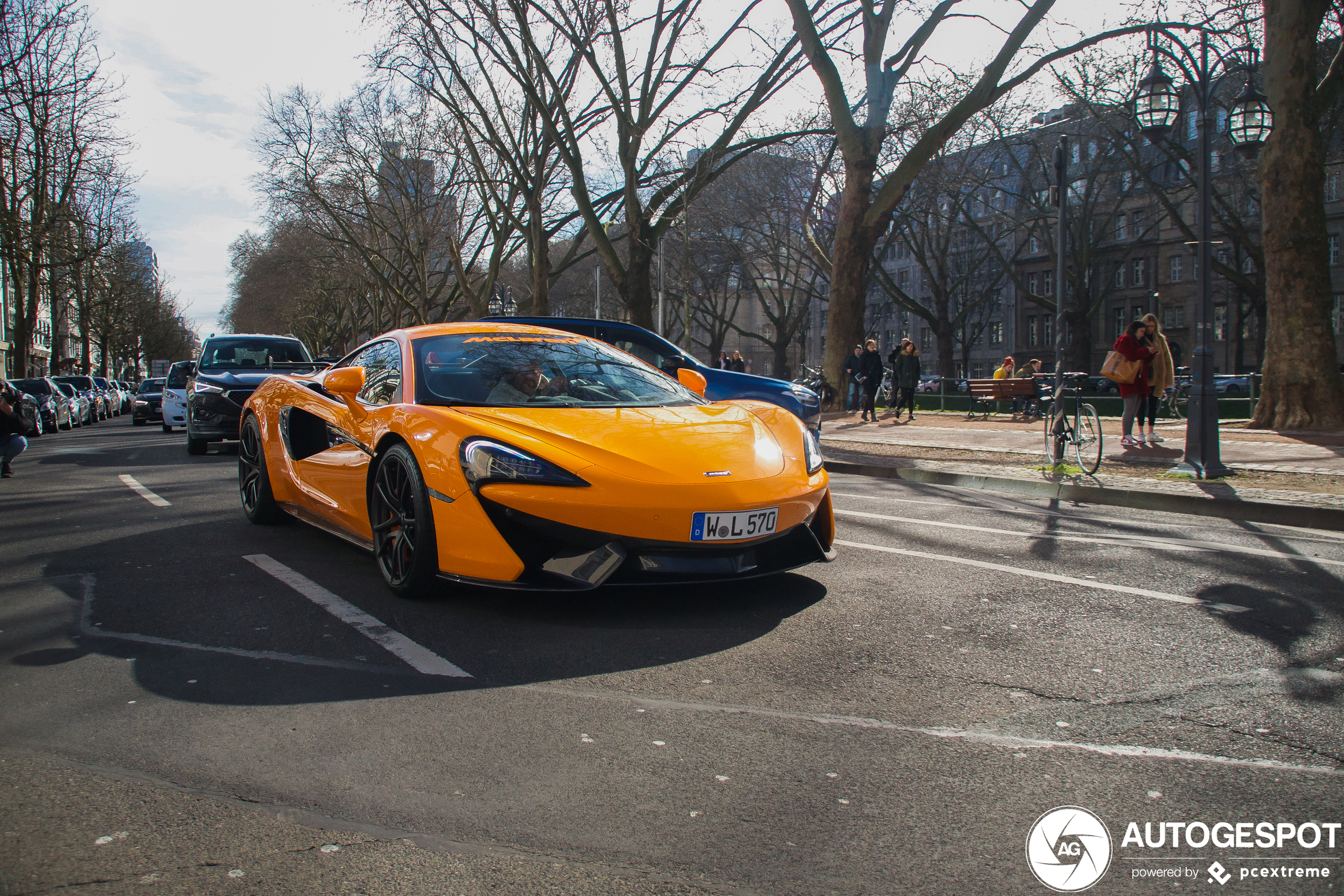 McLaren 570S