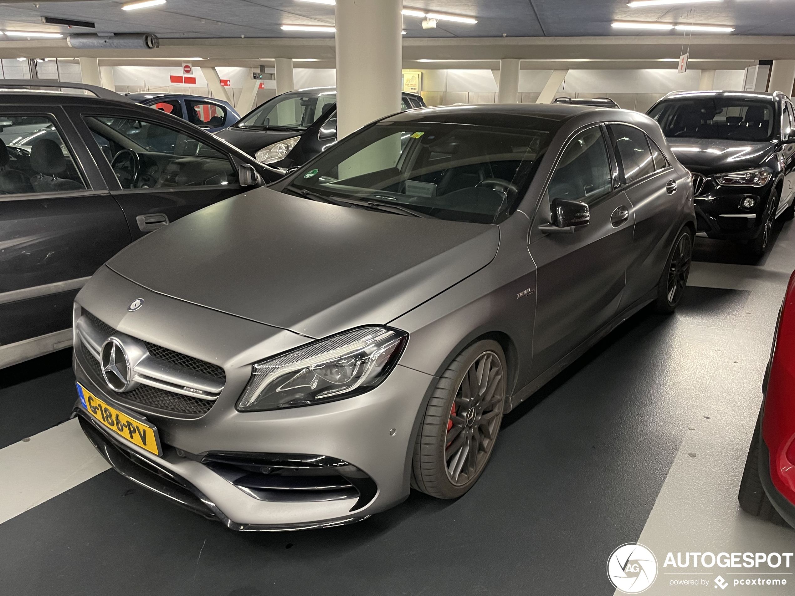 Mercedes-AMG A 45 W176 2015