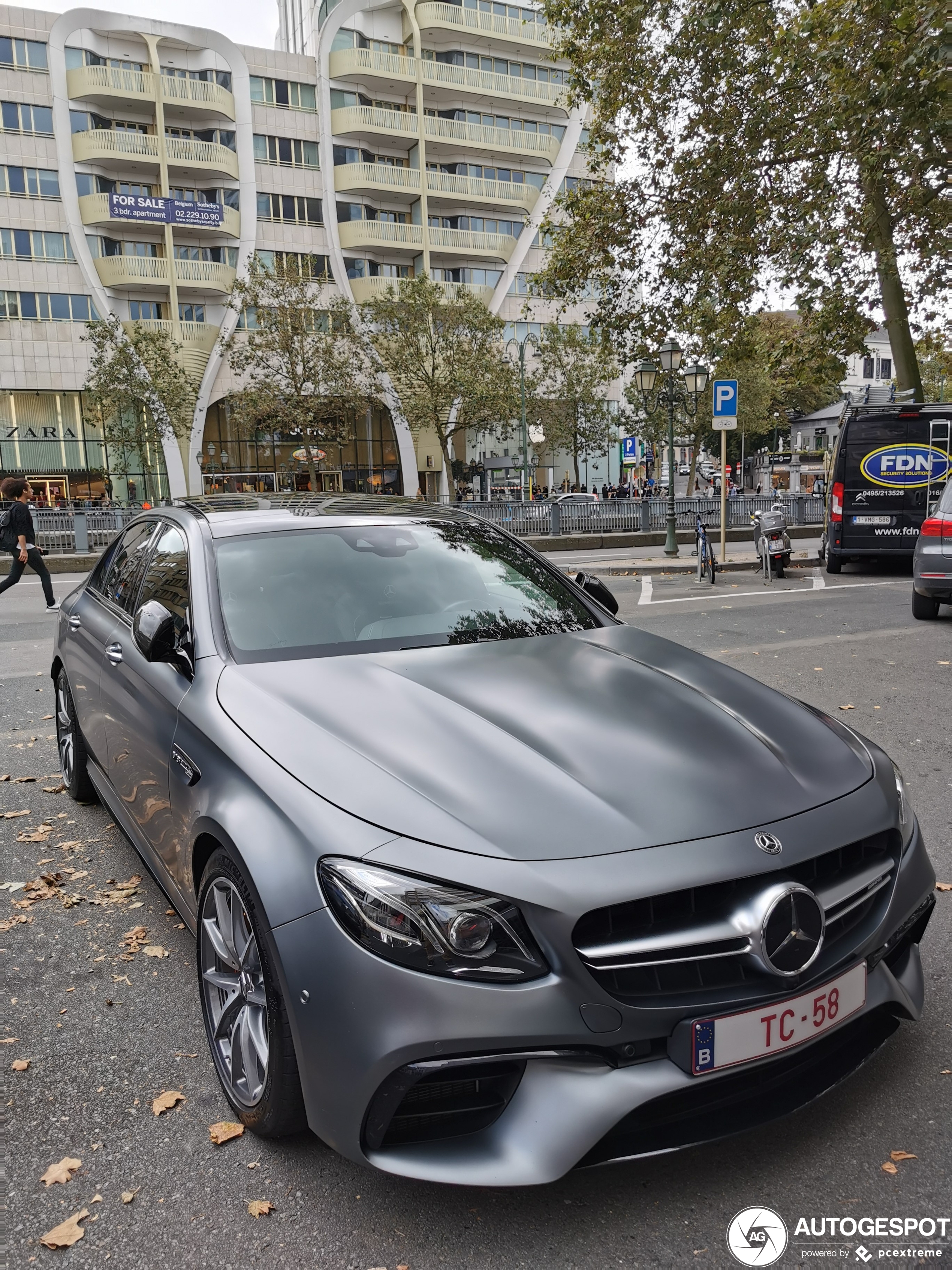 Mercedes-AMG E 63 S W213