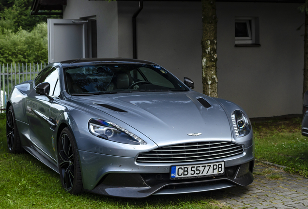 Aston Martin Vanquish 2013