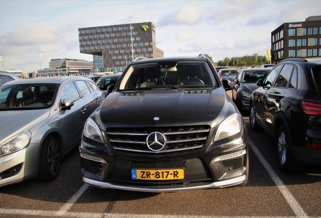 Mercedes-Benz ML 63 AMG W166