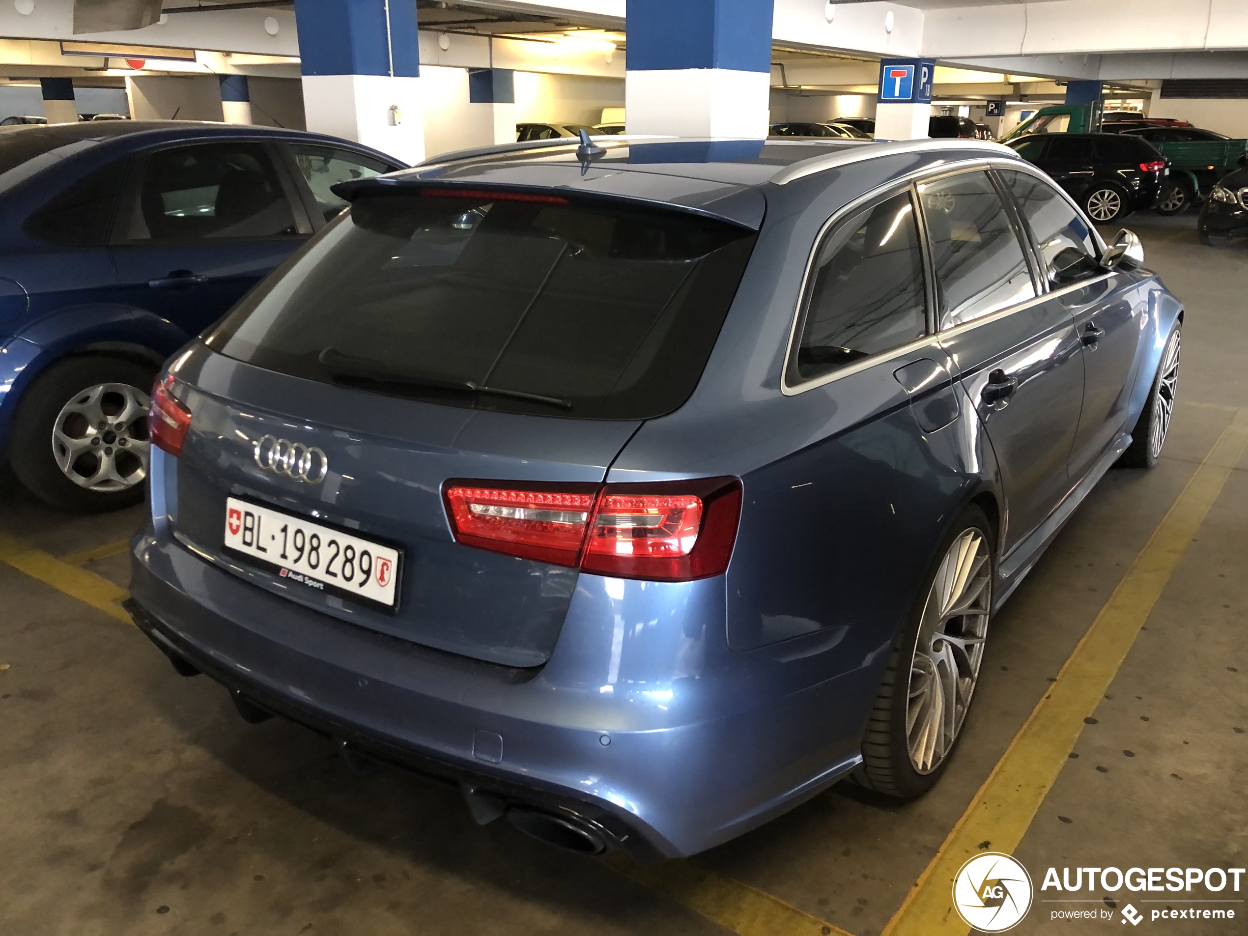 Audi RS6 Avant C7