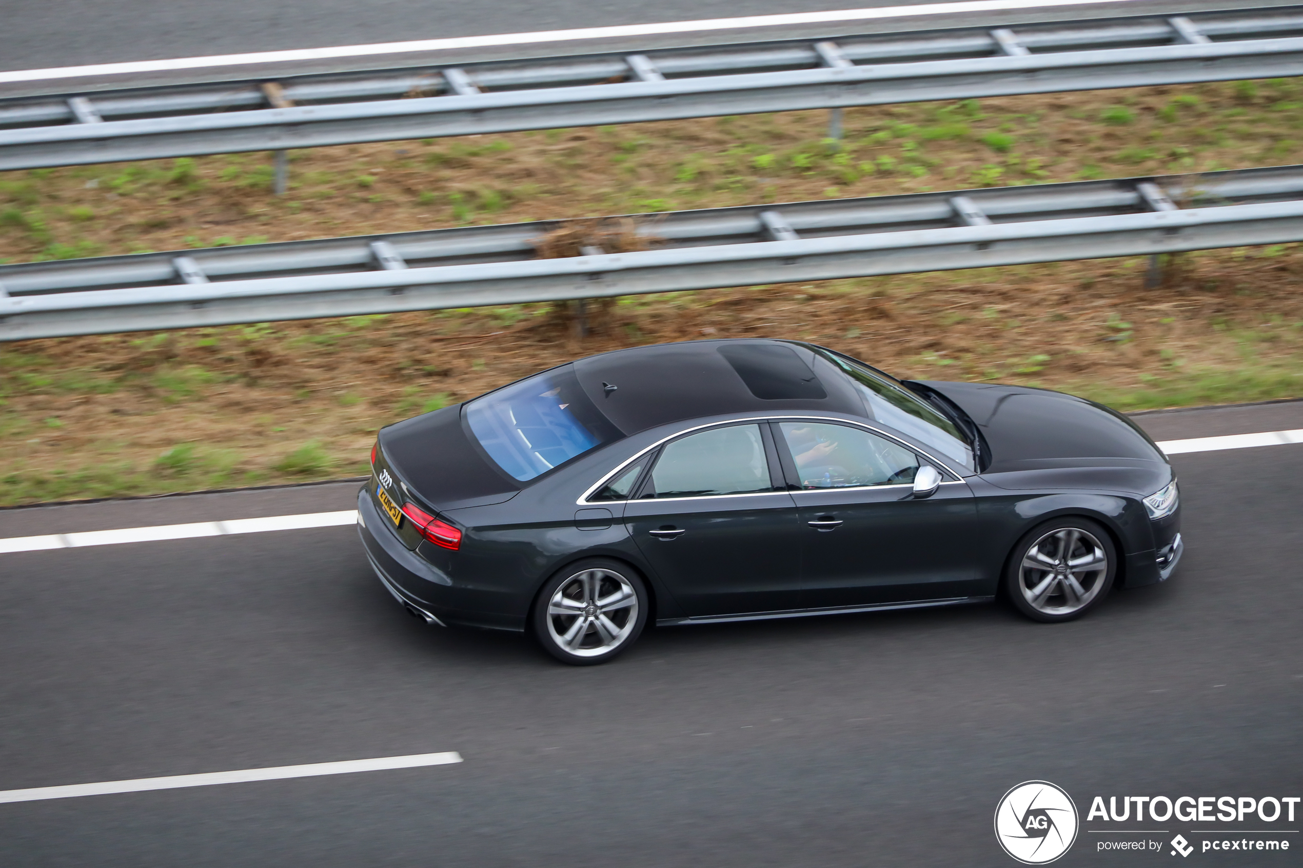 Audi S8 D4 2014