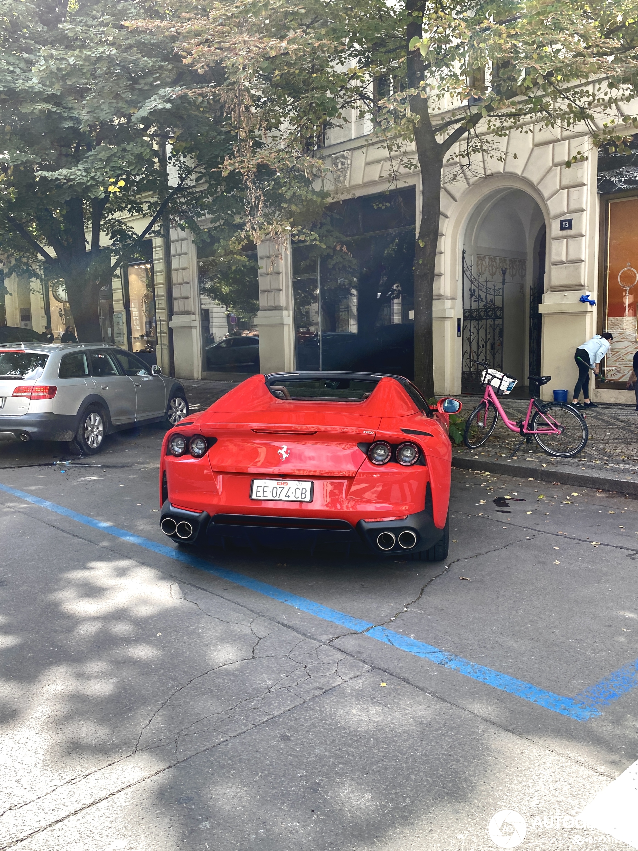 Ferrari 812 GTS