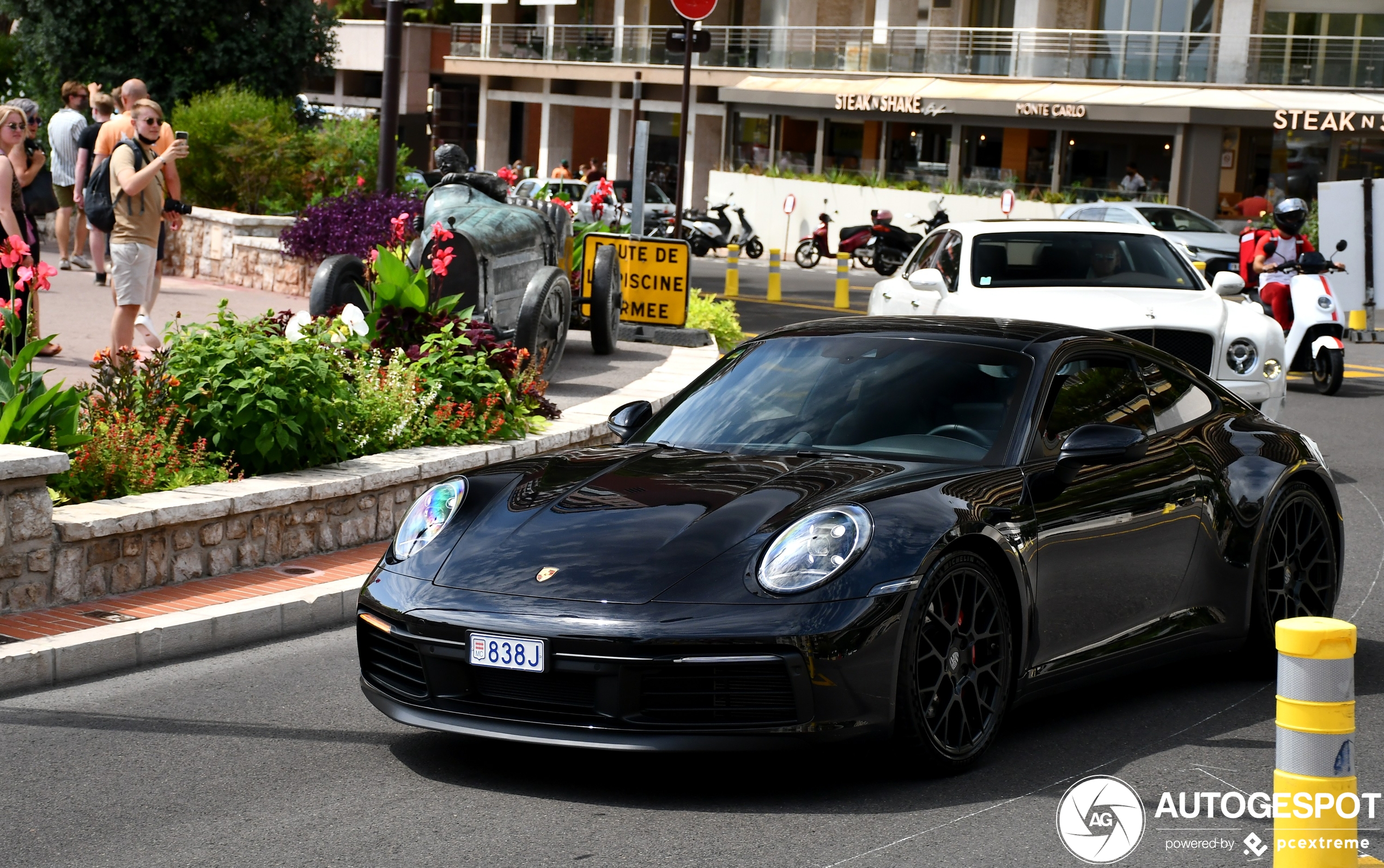 Porsche 992 Carrera 4S