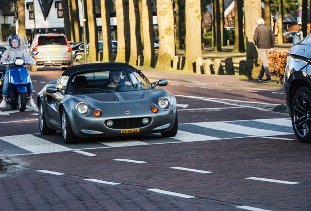 Lotus Elise S1